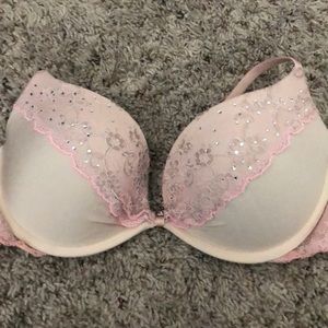 Victoria Secret Baby Pink Push Up Bra W Crystals